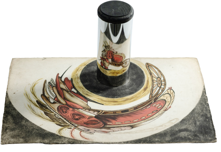 Zylinderanamorphose, Frankreich, ca. 1750. Foto: Matthias Kremer. Quelle: Filmmuseum Potsdam Zylinderanamorphose